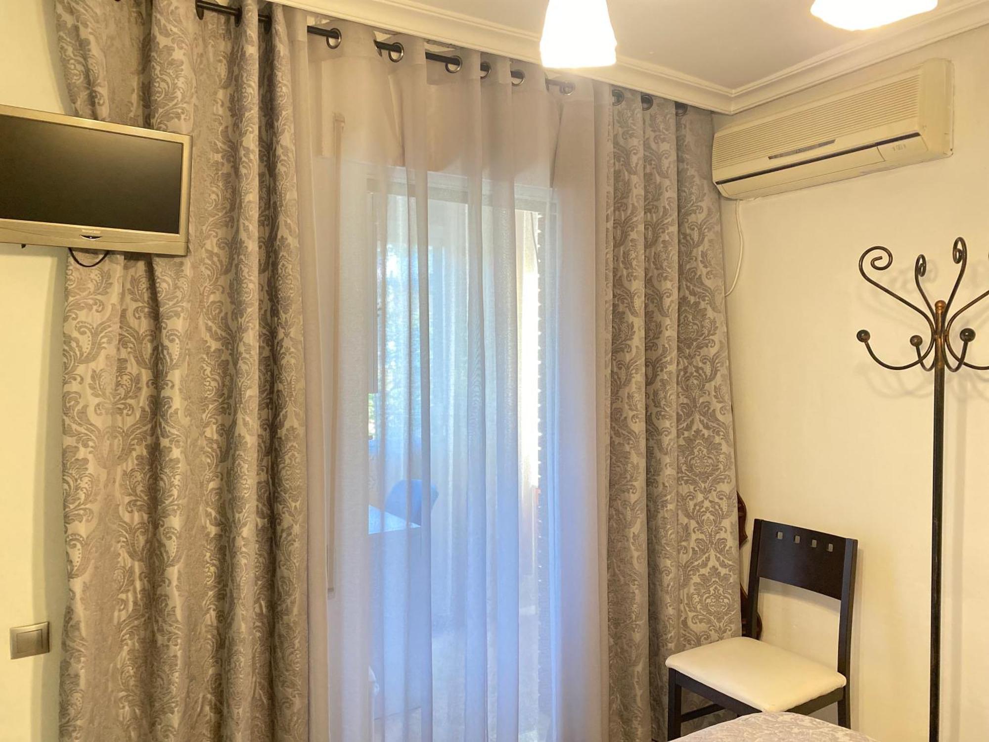 Shared Apartment! Piso Compartido! Общая Квартира! Seville Ngoại thất bức ảnh