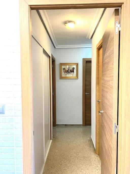 Shared Apartment! Piso Compartido! Общая Квартира! Seville Ngoại thất bức ảnh