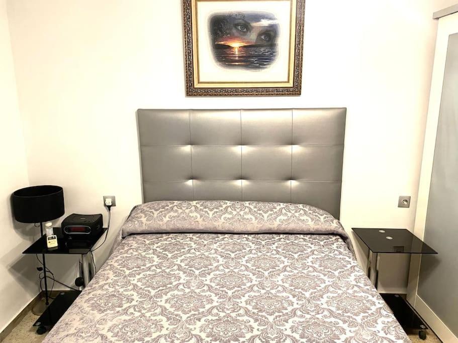 Shared Apartment! Piso Compartido! Общая Квартира! Seville Ngoại thất bức ảnh